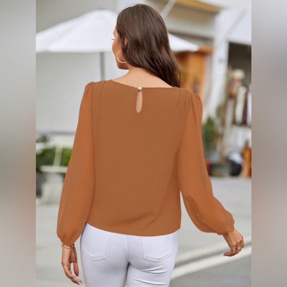 Classic Charm Long Balloon Sleeve Blouses - Picture 2 of 4